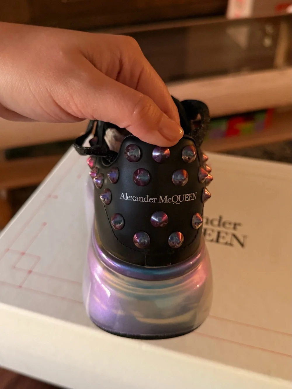 NWT Alexander McQueen Sneakers Oversized Iridescent Black